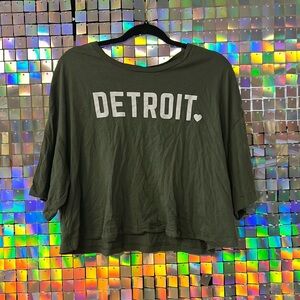 DETROIT crop top